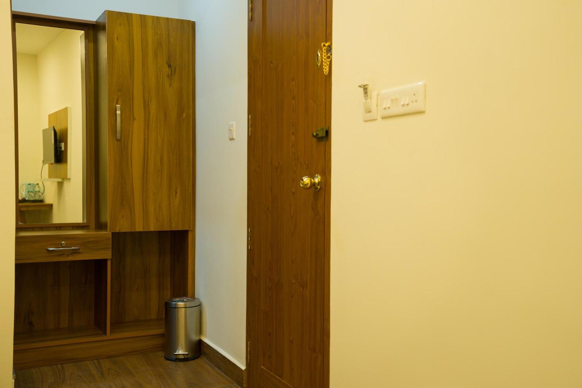 Fly View Airport Residency Hotel Nedumbassery Luaran gambar