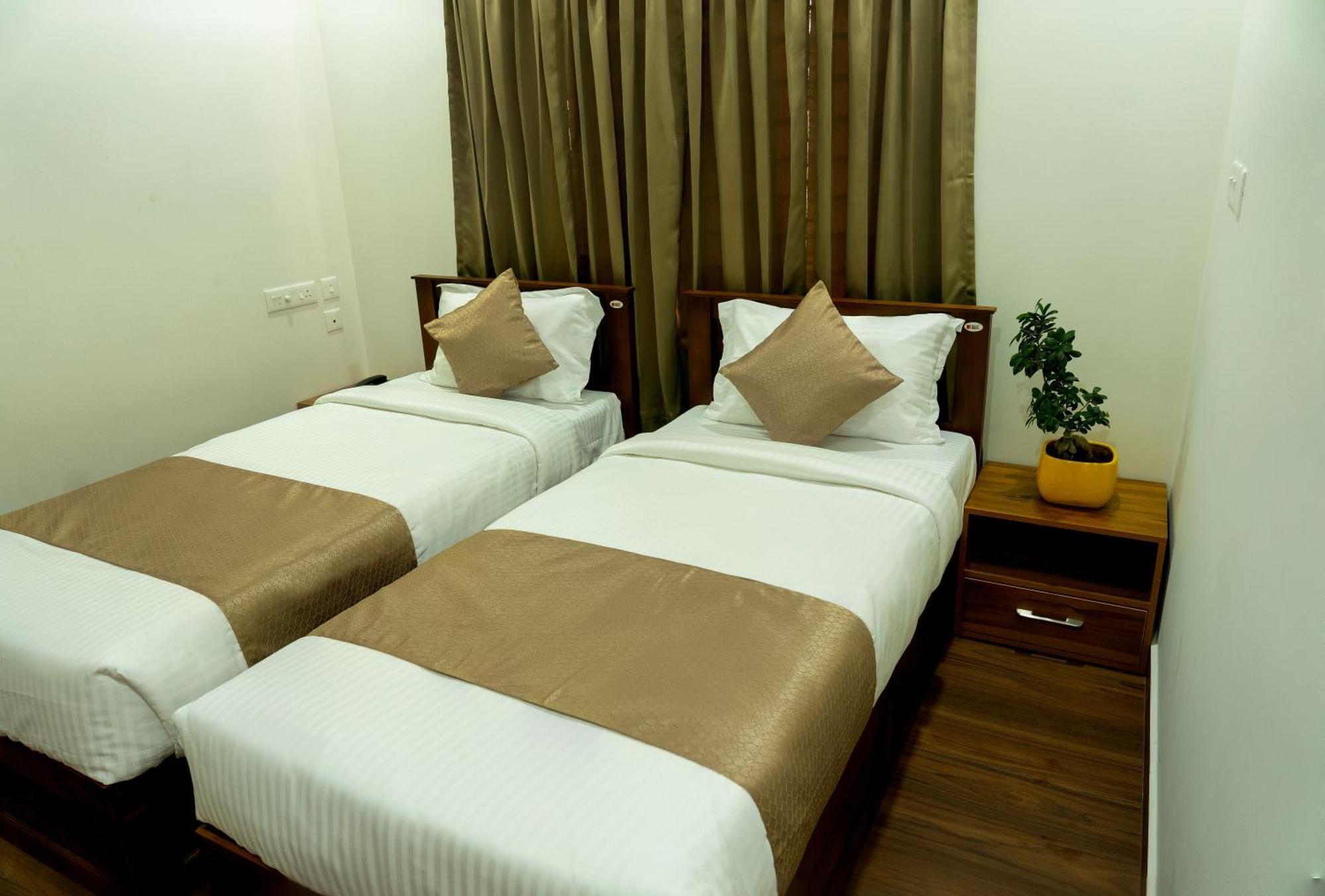 Fly View Airport Residency Hotel Nedumbassery Luaran gambar